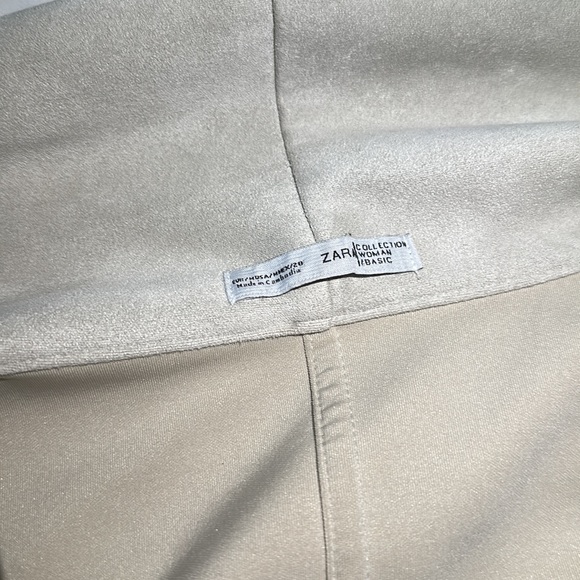 Trench Coat - Picture 3 of 3